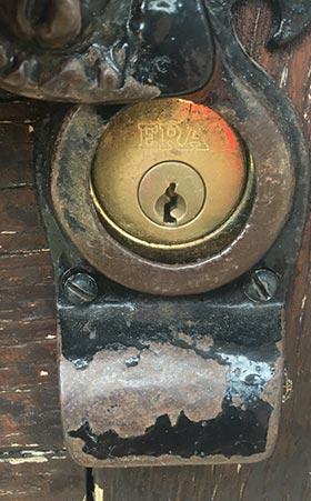 Classic Lock Fitted With New Cylinder